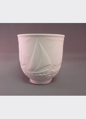 Lladró:  Candle Holder, Sailing the Seas